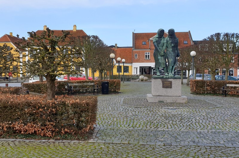 Roepigerne på Sakskøbing Torv